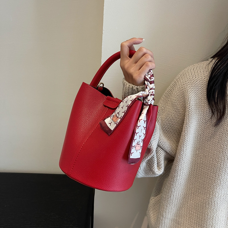 Czerwone torby na ramię i cros – Luxury Bags For Sale recenzja i cena