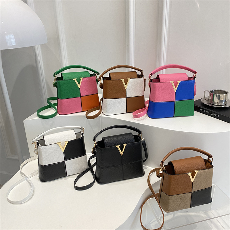 Eleganckie mini torebki z logo – Luxury Bags No Logo recenzja i cena