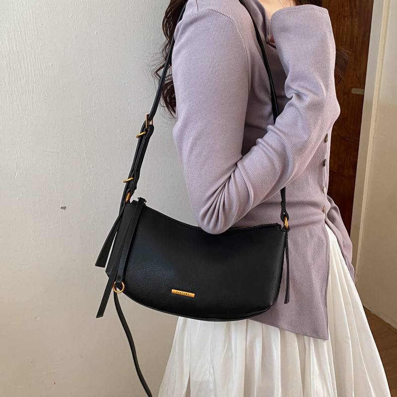 torebka damska torebka luksuso – Half Moon Bag Suede recenzja i cena