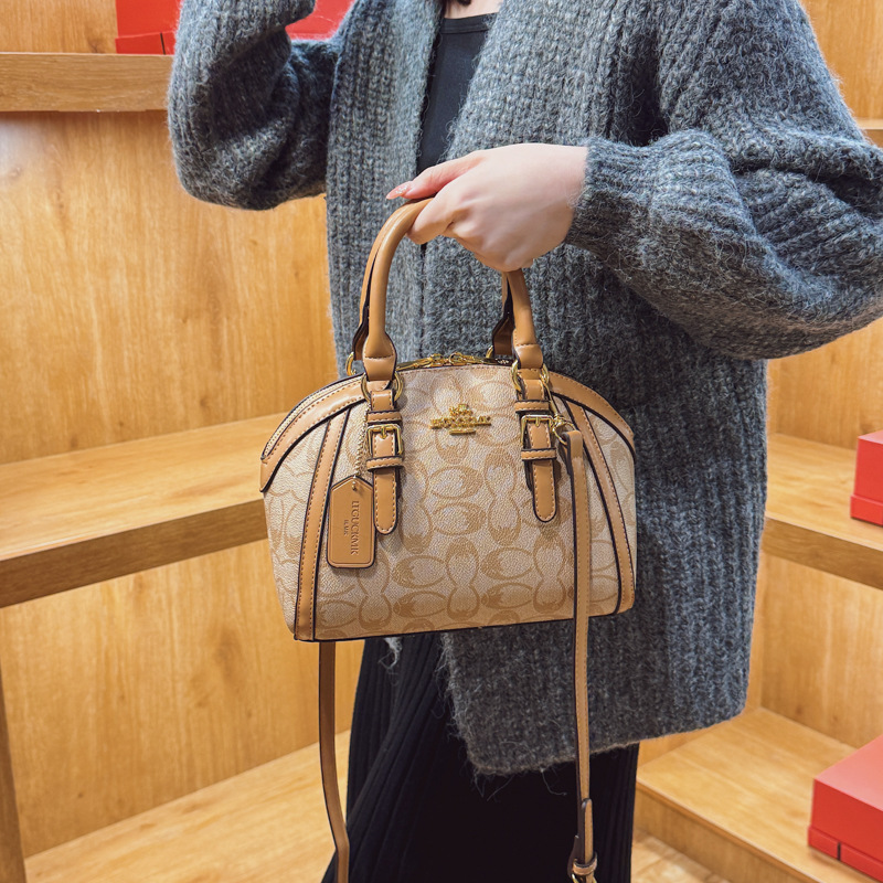 Luksusowa torebka do ręki z me – Luxury Bags No Logo recenzja i cena