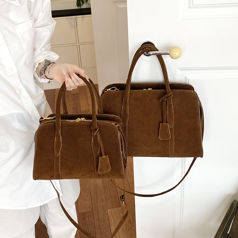 Modna torba typu tote o dużej  – Luxury Bags For Sale recenzja i cena