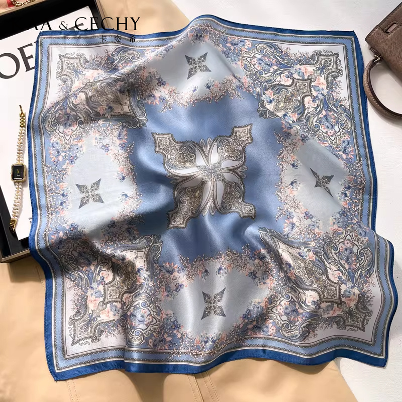 Barokowa kwiatowa apaszka kwad – Luxury Bags Online recenzja i cena